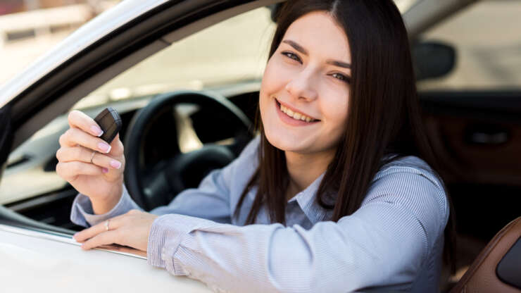 Renovación del carnet de conducir en Sevilla por 55€: sin cita previa y con todo incluido